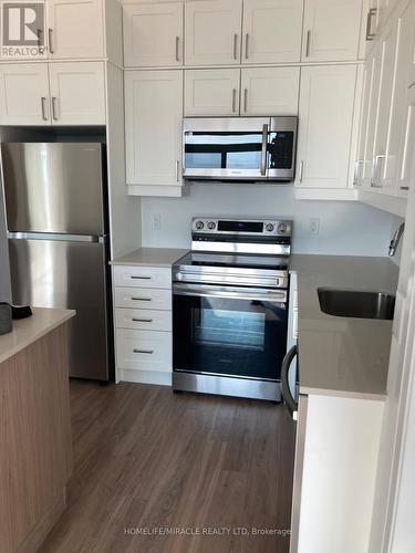 607 - 480 Gordon Krantz Avenue, Milton, ON - Indoor Photo Showing Kitchen With Stainless Steel Kitchen