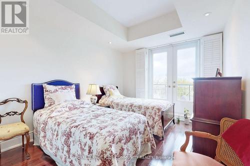 405 - 1717 Avenue Road, Toronto, ON - Indoor Photo Showing Bedroom