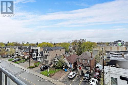 405 - 1717 Avenue Road, Toronto, ON - Outdoor With View