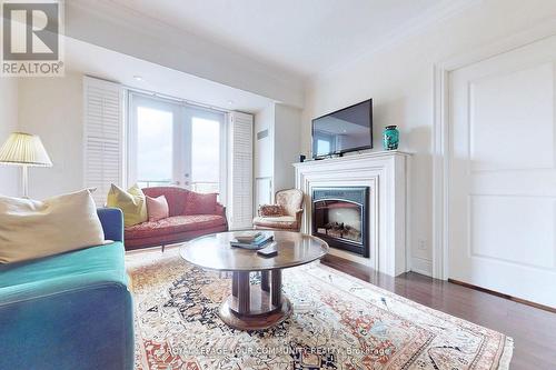 405 - 1717 Avenue Road, Toronto, ON - Indoor Photo Showing Living Room With Fireplace