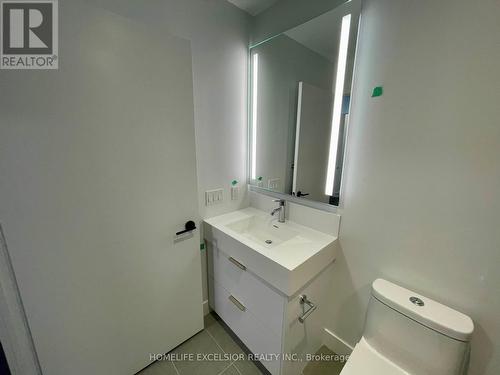 907 - 308 Jarvis Street, Toronto, ON - Indoor Photo Showing Bathroom