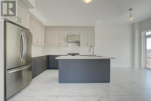 1 Nanhai Avenue, Markham, ON - Indoor Photo Showing Kitchen