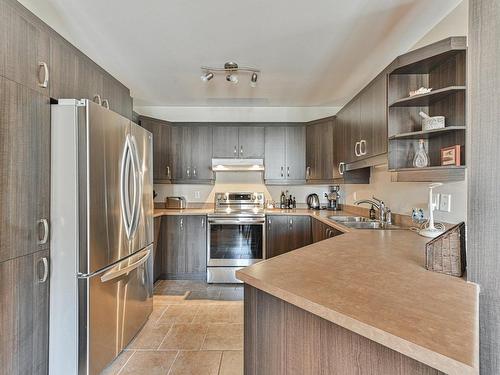 Cuisine - 2230 Rue Isaac-Jogues, Saint-Jérôme, QC - Indoor Photo Showing Kitchen With Double Sink