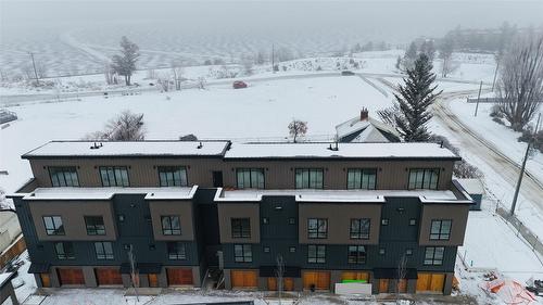 402-514 14Th Street, Invermere, BC - Outdoor With Facade