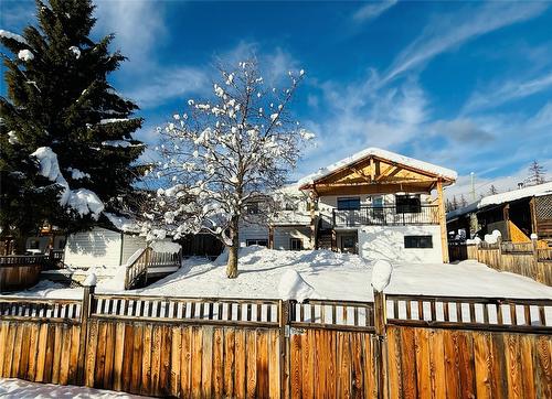 823 6Th Avenue, Kimberley, BC - Outdoor