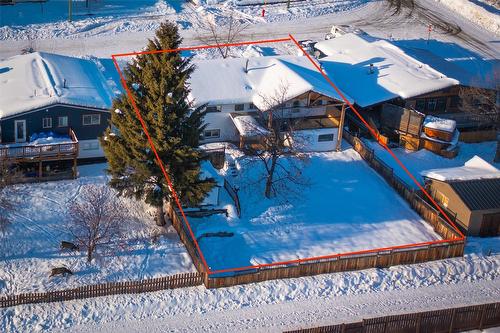 823 6Th Avenue, Kimberley, BC - Outdoor