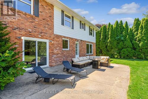 140 Tanbark Road, Niagara-On-The-Lake (105 - St. Davids), ON - Outdoor With Exterior