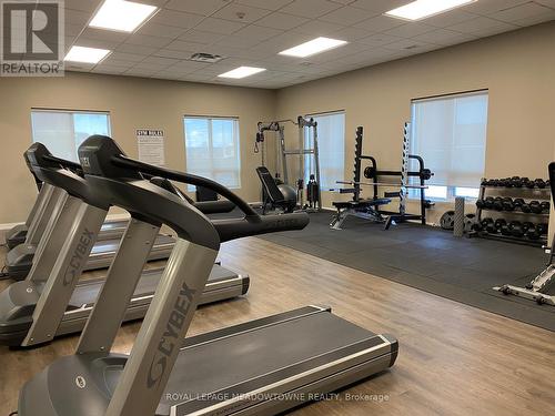 813 - 2486 Old Bronte Road, Oakville, ON - Indoor Photo Showing Gym Room