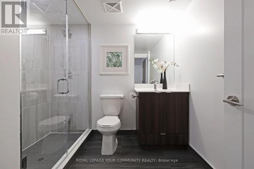 607 - 225 Village Green Square, Toronto, ON - Indoor Photo Showing Bathroom