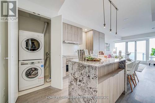 4908 - 1 Bloor Street E, Toronto, ON - Indoor Photo Showing Laundry Room