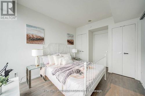 4908 - 1 Bloor Street E, Toronto, ON - Indoor Photo Showing Bedroom