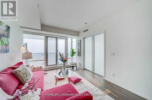 4908 - 1 Bloor Street E, Toronto, ON - Indoor Photo Showing Living Room