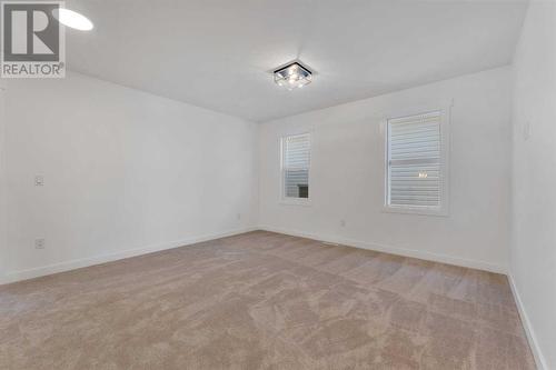 239 Kinniburgh Loop, Chestermere, AB - Indoor Photo Showing Other Room