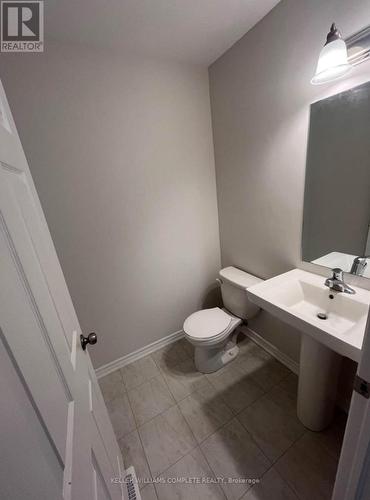 148 - 677 Park Road N, Brantford, ON - Indoor Photo Showing Bathroom