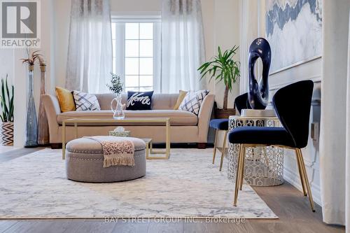 2416 Angora Street, Pickering, ON - Indoor Photo Showing Living Room