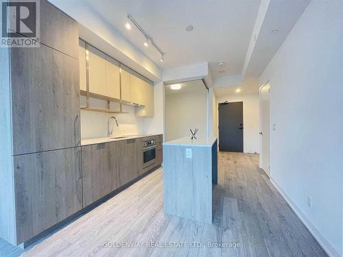 1203 - 15 Holmes Avenue, Toronto, ON - Indoor Photo Showing Kitchen