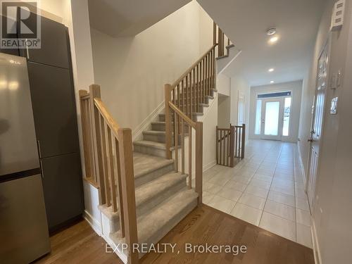 886 Solarium Avenue, Ottawa, ON - Indoor Photo Showing Other Room