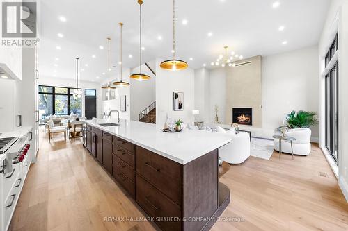 66 Parkhurst Boulevard, Toronto, ON - Indoor Photo Showing Kitchen With Upgraded Kitchen