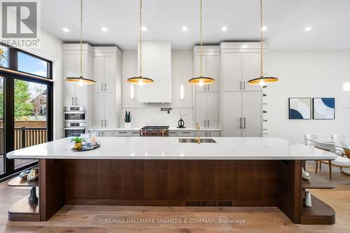 66 Parkhurst Boulevard, Toronto, ON - Indoor Photo Showing Kitchen With Upgraded Kitchen