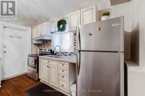 8 Mill Street, Brampton, ON - Indoor Photo Showing Kitchen With Double Sink