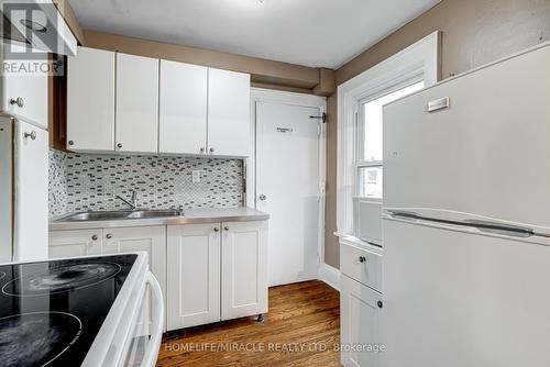 8 Mill Street, Brampton, ON - Indoor Photo Showing Kitchen With Double Sink