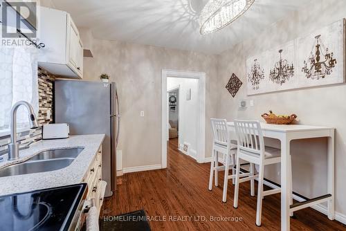 8 Mill Street, Brampton, ON - Indoor Photo Showing Kitchen With Double Sink