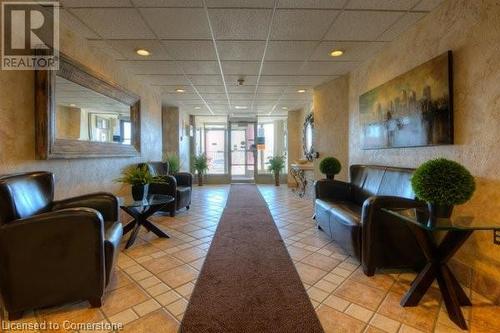 View of lobby - 55 Green Valley Drive Drive Unit# 1806, Kitchener, ON - Indoor Photo Showing Other Room