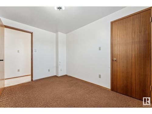 3907 112A St Nw, Edmonton, AB - Indoor Photo Showing Other Room