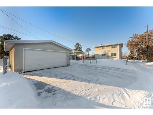 3907 112A St Nw, Edmonton, AB - Outdoor