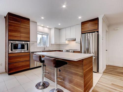 Kitchen - 270 Rue Massenet, Saint-Jean-Sur-Richelieu, QC - Indoor Photo Showing Kitchen With Upgraded Kitchen