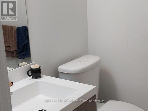 1401 - 10 York Street, Toronto, ON - Indoor Photo Showing Bathroom