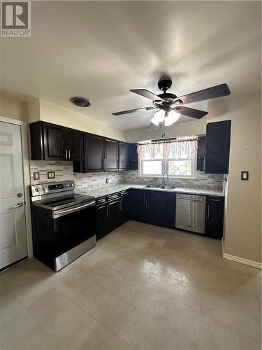 2013 Kenwood Street, Sudbury, ON - Indoor Photo Showing Kitchen