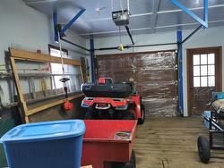 Garage - 