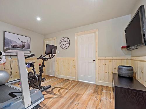 Family room - 6078 Rue Du Haut-Bois, Val-Morin, QC - Indoor Photo Showing Gym Room