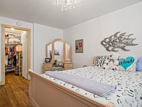 Bedroom - 6078 Rue Du Haut-Bois, Val-Morin, QC - Indoor Photo Showing Bedroom