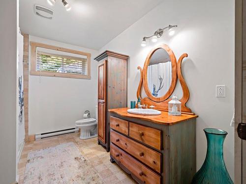 Bathroom - 6078 Rue Du Haut-Bois, Val-Morin, QC - Indoor Photo Showing Bathroom