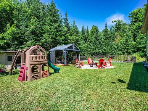 Backyard - 6078 Rue Du Haut-Bois, Val-Morin, QC - Outdoor