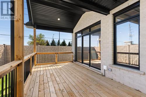 1 - 1061 Eagletrace Drive, London, ON - Outdoor With Deck Patio Veranda With Exterior