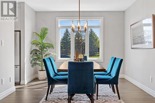 1 - 1061 Eagletrace Drive, London, ON - Indoor Photo Showing Dining Room