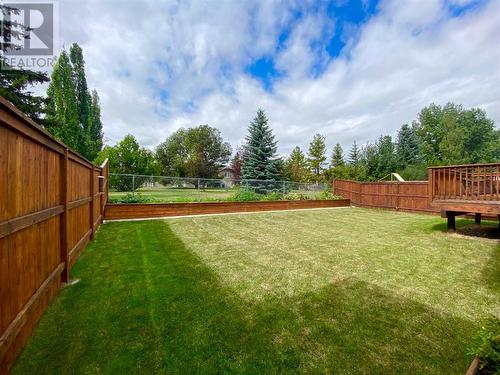 45 Mackenzie Way, Carstairs, AB - Outdoor