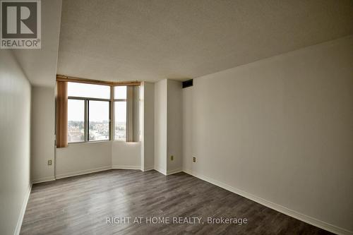 708 - 88 Alton Towers Circle, Toronto (Milliken), ON - Indoor Photo Showing Other Room