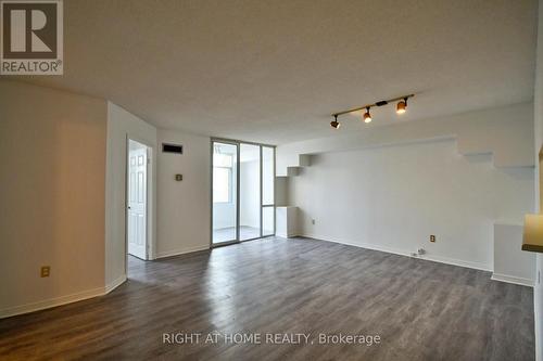 708 - 88 Alton Towers Circle, Toronto (Milliken), ON - Indoor Photo Showing Other Room