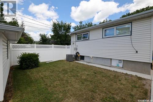 222 Lorne Street N, Regina, SK - Outdoor With Exterior