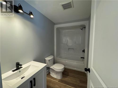 182 Logie Drive, Hampton, NB - Indoor Photo Showing Bathroom