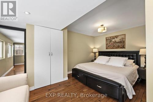 1 Birch Knoll Road, Georgina, ON - Indoor Photo Showing Bedroom