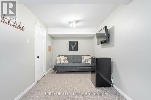 9 - 371 Bronte Street S, Milton, ON - Indoor