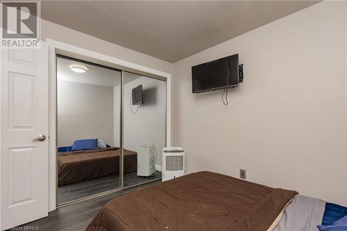 976 Premier Road, North Bay, ON - Indoor Photo Showing Bedroom