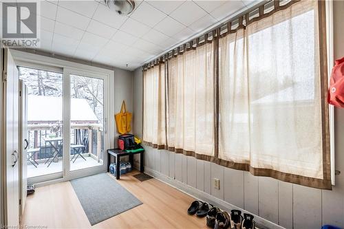 Spray Insulated Mudroom - 111 Spruce Street, Cambridge, ON - Indoor Photo Showing Other Room