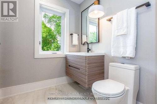 150 St Johns Road, Toronto, ON - Indoor Photo Showing Bathroom