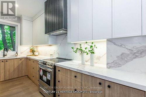 150 St Johns Road, Toronto, ON - Indoor Photo Showing Kitchen With Upgraded Kitchen